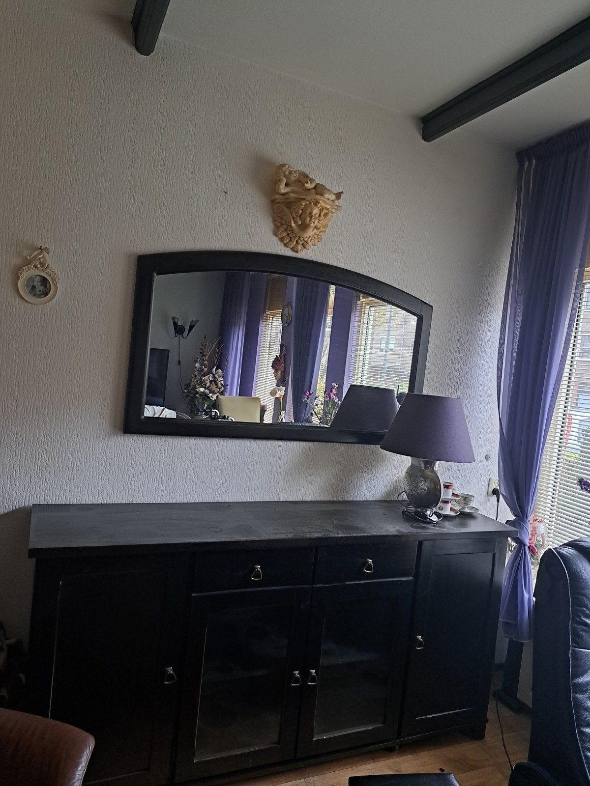 Zwarte dressoir met spiegel, Ophalen, Gebruikt, 100 tot 150 cm, 125 cm of meer
