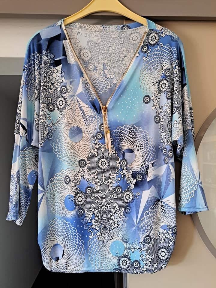 Blouse met vleermuismouwen, blauw, M/L, Kleding | Dames, Ophalen of Verzenden, Zo goed als nieuw, Maat 38/40 (M), Blauw