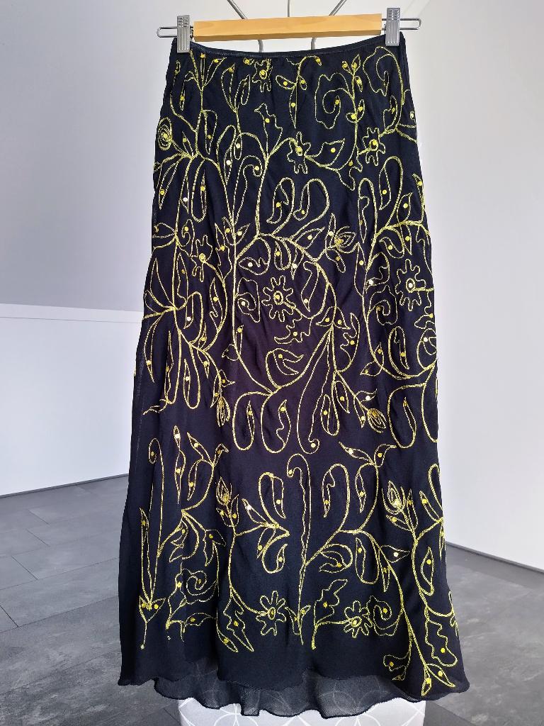 Vero Moda zwart met goud stretch midi rok (maat: 36/38), Vero Moda, Zwart, Nieuw, Ophalen of Verzenden