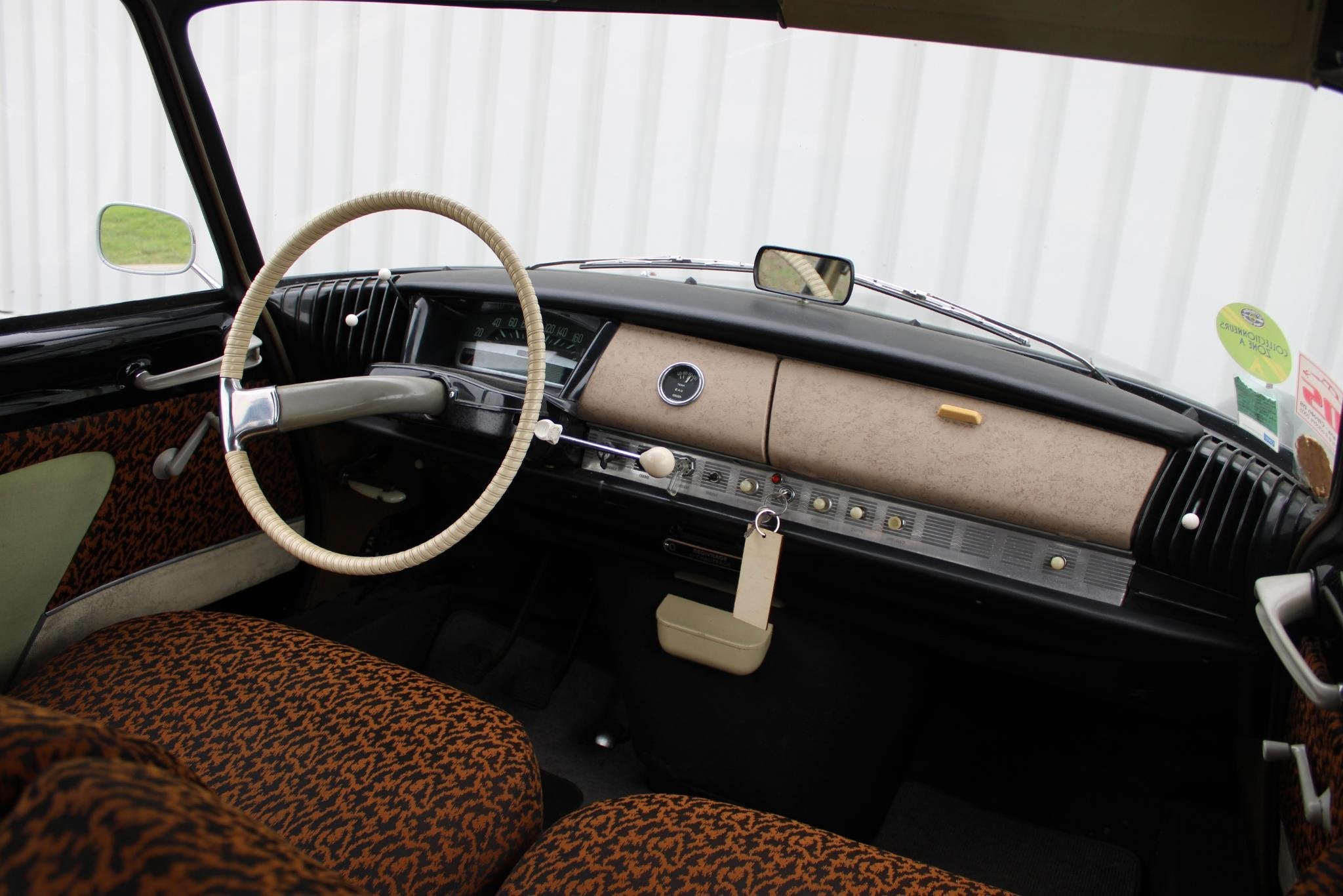 Citroën ID 19P Berlin | Ruime historie met papieren en fact, Auto's, Stof, Overige carrosserieën, Citroën, Zwart