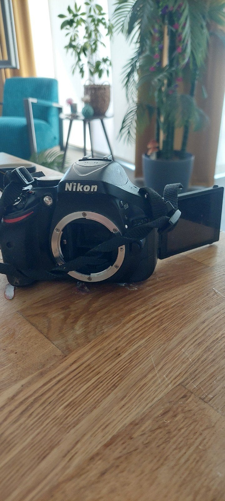 Nikon D5200 spiegelreflexcamera - Uitstekende staat, Spiegelreflex, Accu, Ingebouwde flitser, Ophalen of Verzenden