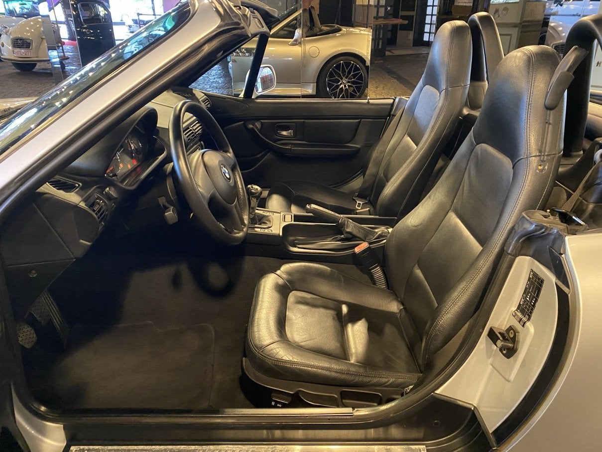Foto 15 van BMW Z3 1.9i Zender (bj 2001)