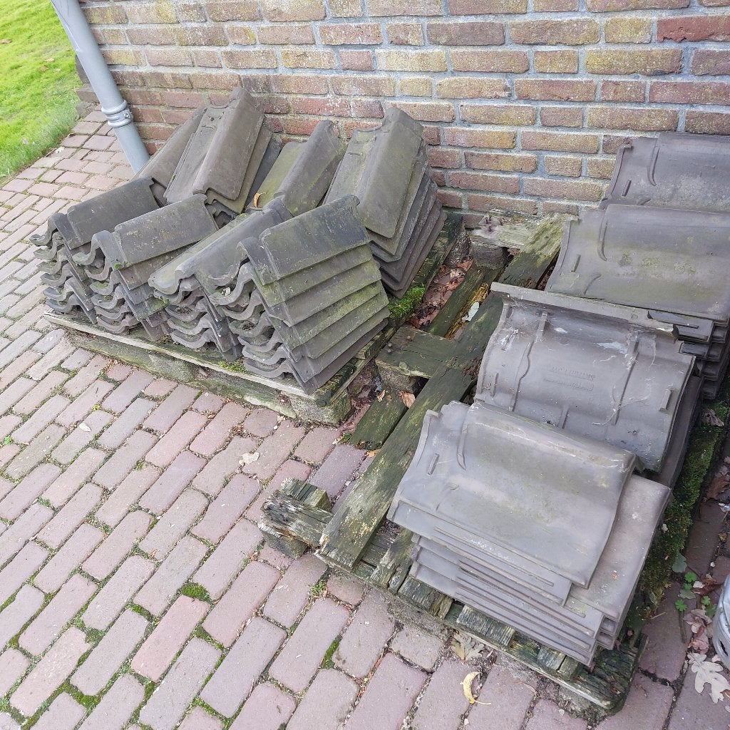 Gevelpannen, Ophalen, Gebruikt, Steen of Klei, Blauw