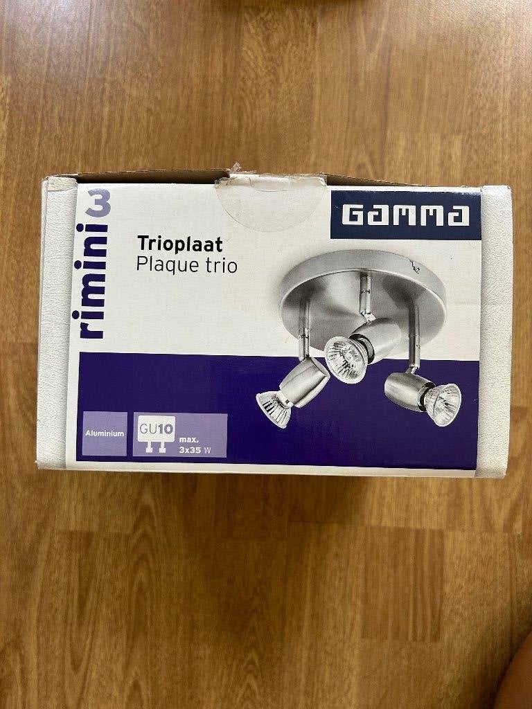 Spots - 3x Rimini trioplaat & 1x Delight, vrijwel nieuw!, Ophalen, Zo goed als nieuw, Plafondspot of Wandspot