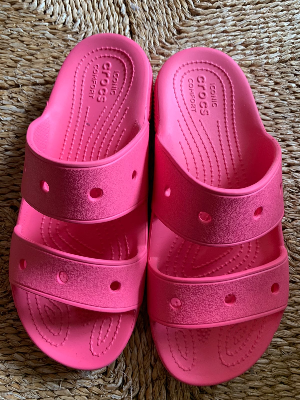 Roze Crocs Sandalen - Maat 39/40, Ophalen of Verzenden, Zo goed als nieuw, Roze, Sandalen of Muiltjes