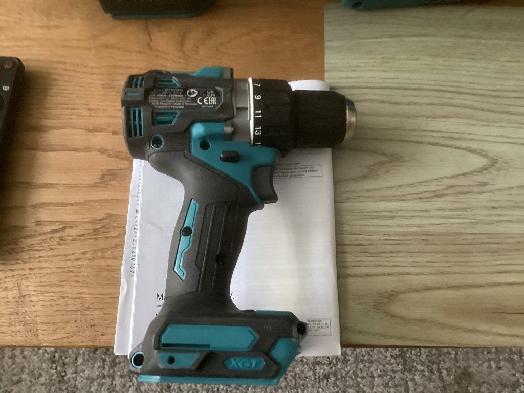 Nieuwe Makita DF002GZ XGT 40V Max Lion accu boor / schroef, Ophalen of Verzenden, Nieuw, Minder dan 700 watt, Haakse handslijpmachine