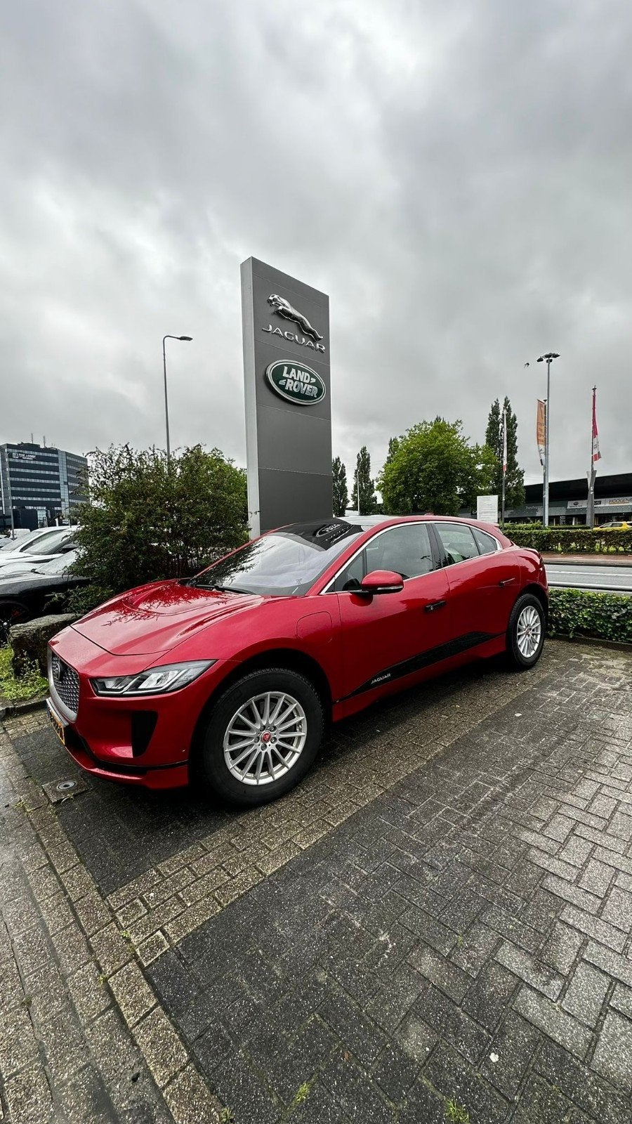 Jaguar I-PACE Ev400 400pk AWD Aut 2018 Rood, Auto's, Jaguar, 750 kg, Apple Carplay, I-PACE, 234 pk