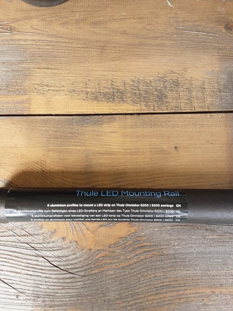 Thule 6200/6300/9200 LED Mounting Rail 2 stuks, Ophalen