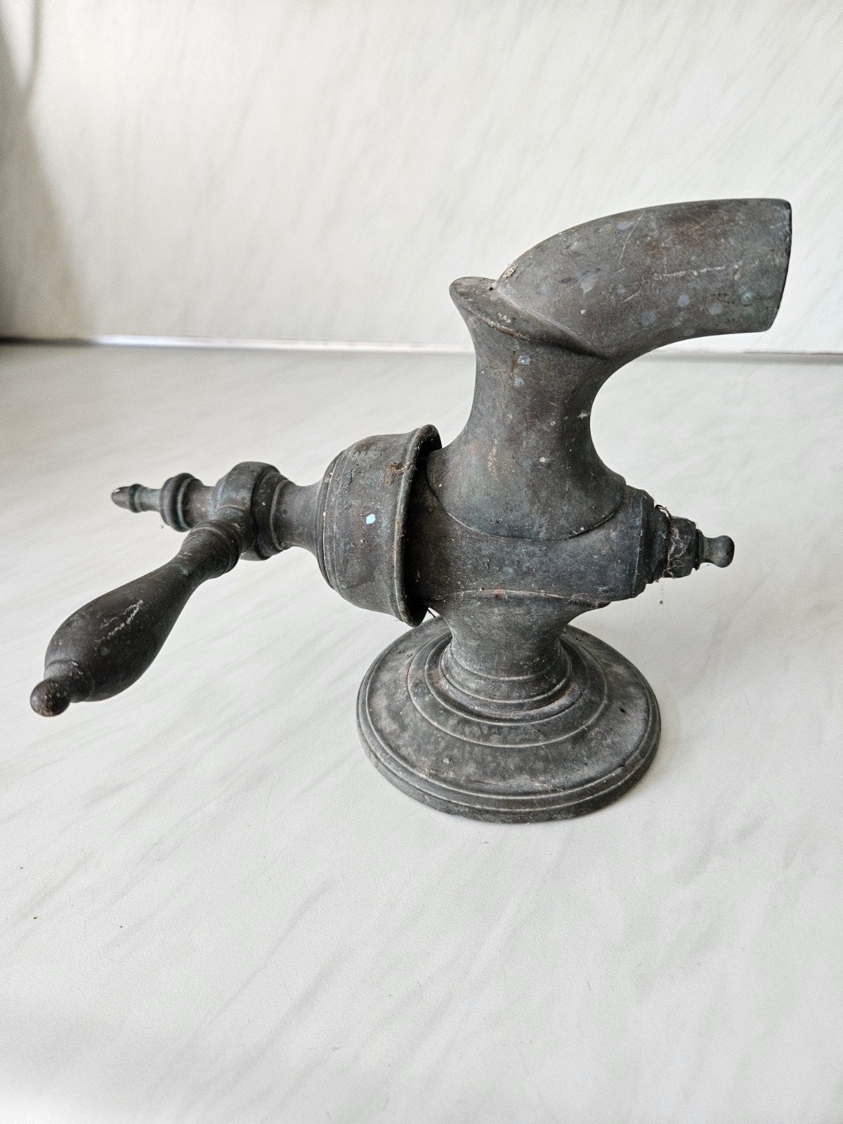 Antieke bronzen tapkraan, Antiek en Kunst, Antiek | Tin, Ophalen of Verzenden