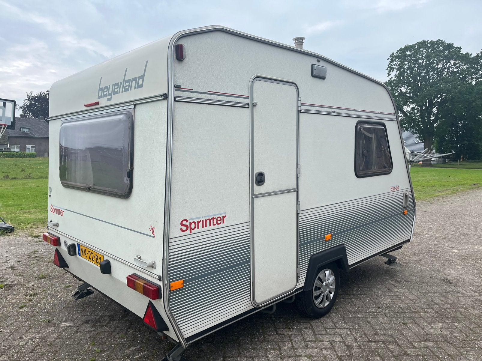 Nette Beyerland Sprinter 350 DD, Vast bed, Treinzit, Particulier, Tot en met 4