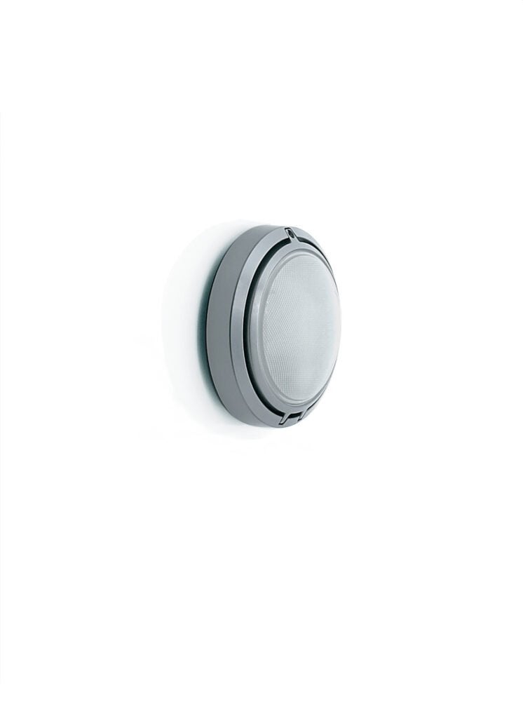 Plafonnière 27 cm gepolijst aluminium met glas afscherming, Huis en Inrichting, Overige stijlen, Via E.T. Moneta, 40 20161 Milano