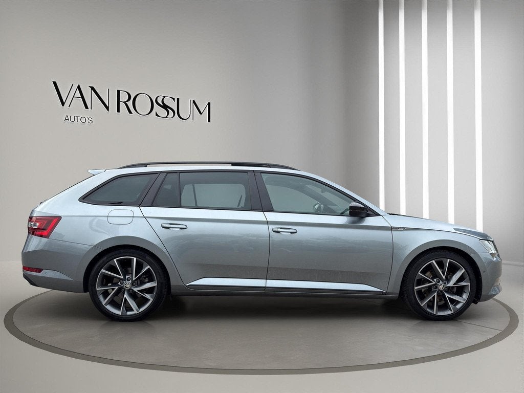 Skoda Superb 1.8 TSI Sportline Pano | Camera | Led | Geheuge, Gebruikt, Euro 6, 4 cilinders, 179 pk