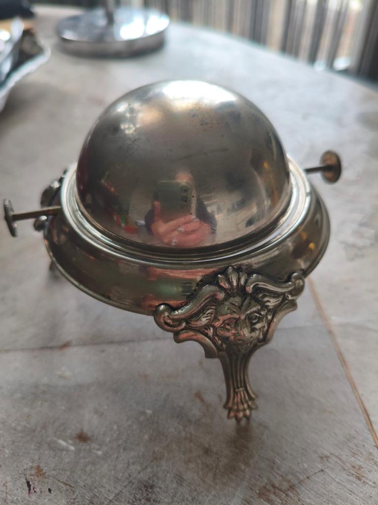 Antieke verzilverde boterkoepel met leeuwenkoppen, Antiek en Kunst, Ophalen of Verzenden