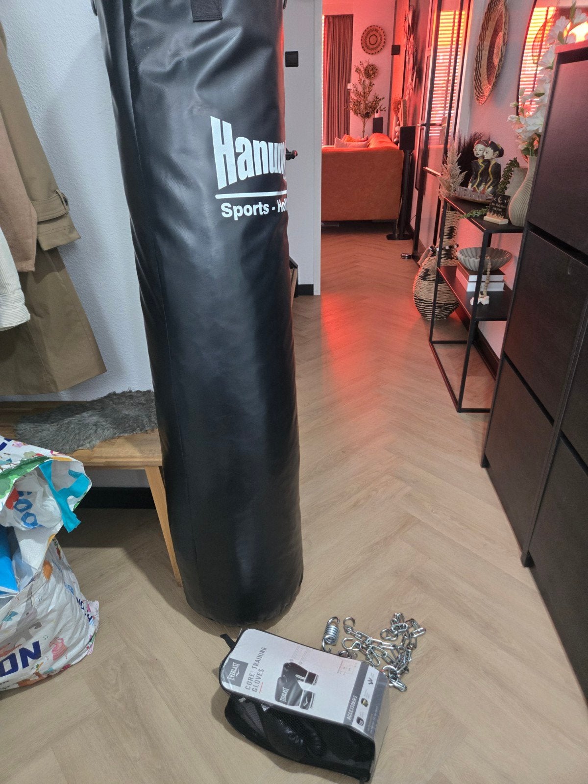 Hanumat Bokszak 155x35 met plafondbeugel en bokshandschoene, Ophalen, Bokszak
