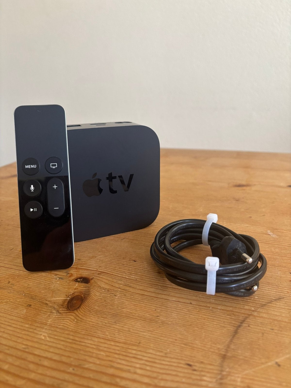 Apple TV A1625 64gb, Ophalen of Verzenden, Zo goed als nieuw, Minder dan 500 GB
