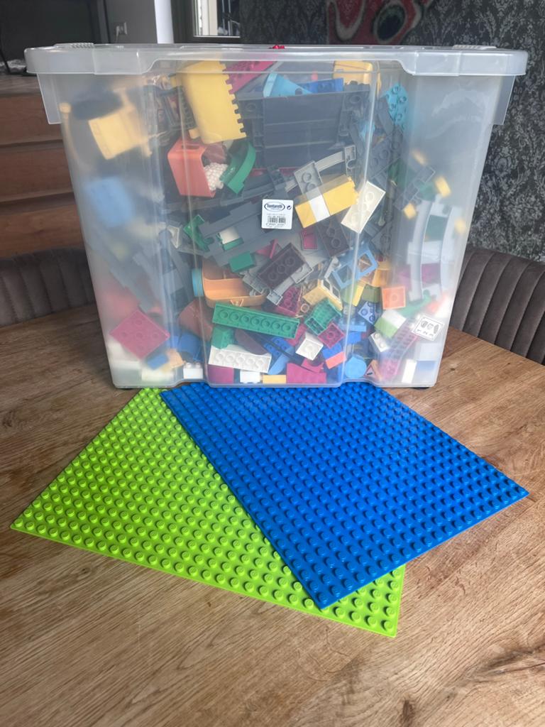 Grote partij LEGO Duplo met grondplaten en 3 treinset, Gebruikt, Ophalen of Verzenden, Duplo, Inclusief accessoires