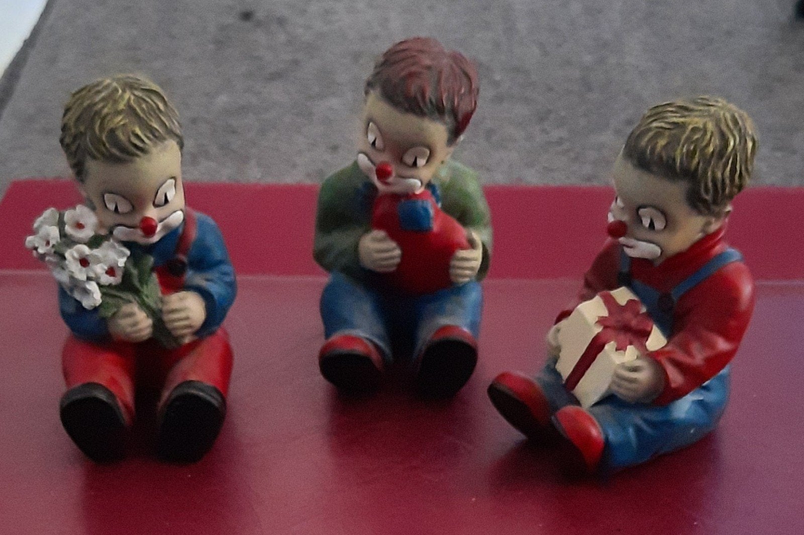 3 gilde clowns kleuters., Verzamelen, Beelden en Beeldjes, Ophalen of Verzenden