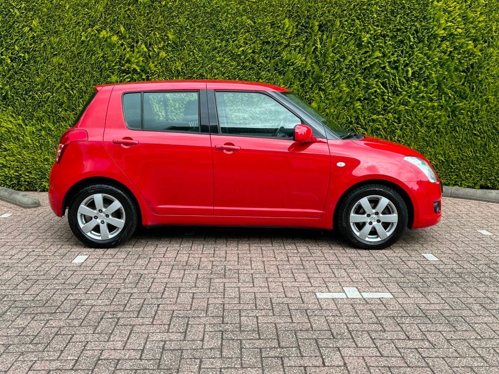 Suzuki Swift 1.5 Exclusive | Airco | Org NL | Automaat | Key, Auto's, Suzuki, Zwart, 4 cilinders, Swift, Bedrijf
