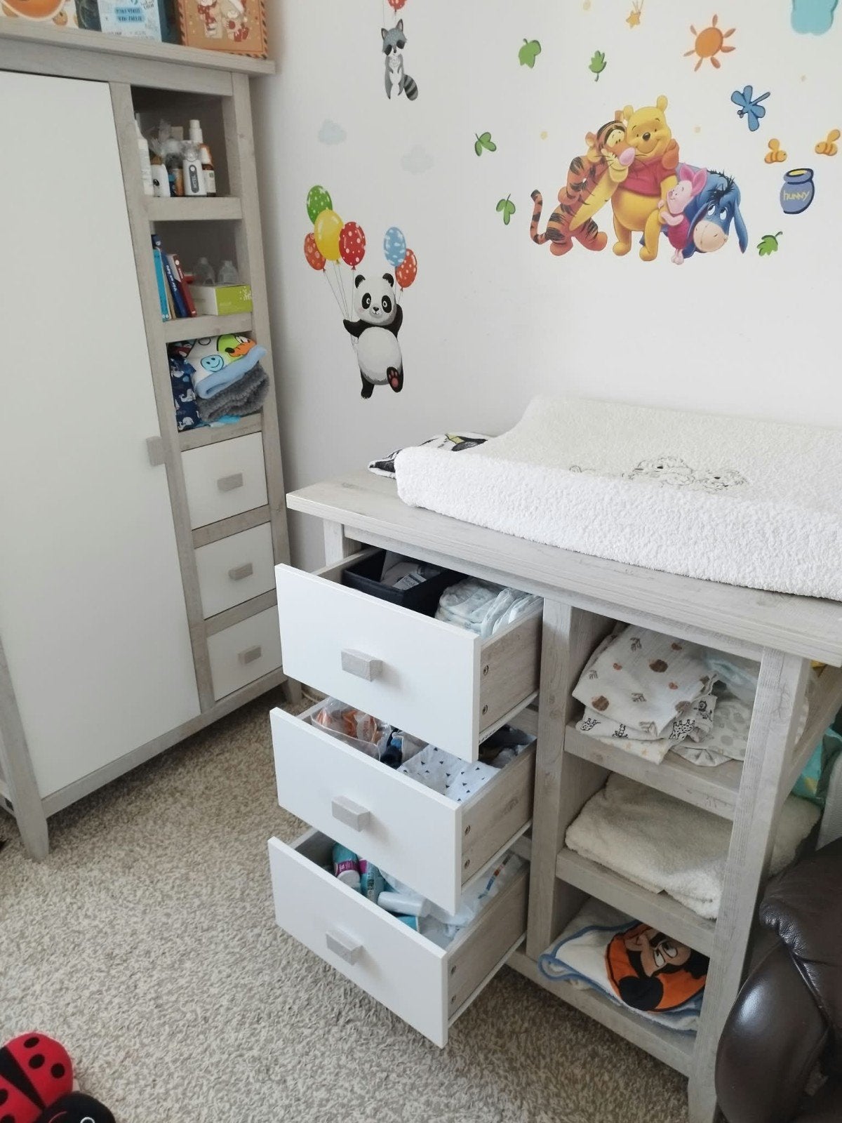 Complete babykamer TWF: Ledikant, Commode, Kledingkast, Ophalen, Gebruikt, Jongetje of Meisje