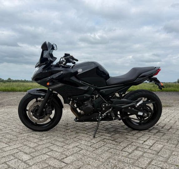 Yamaha XJ6 Diversion, LED Verlichting, Occasion, 4 cilinders, Motorrijbewijs A