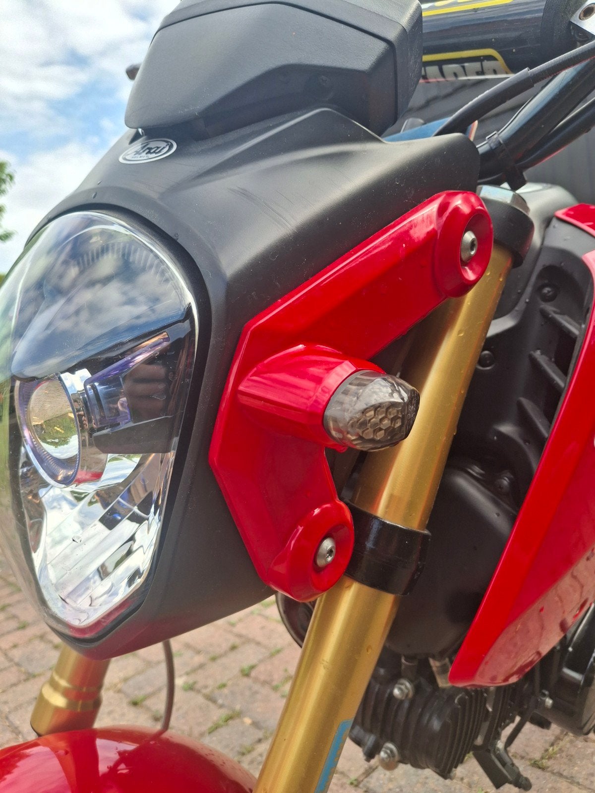 Honda MSX 125 Grom (8.000 km) – Full Akrapovič / Tyga / Carb, Sportuitlaat, Gebruikt, Particulier, 11 kW of minder