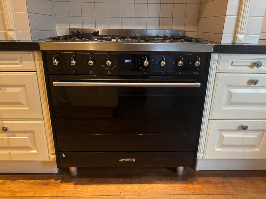 Smeg gasfornuis, Witgoed en Apparatuur, Fornuizen, Ophalen, Gebruikt, 60 cm of meer, Gas