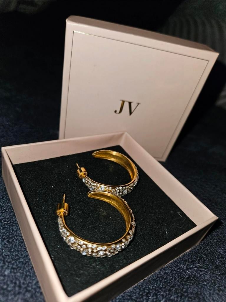 Josh V Daphne oorbellen goud strass, Hangers, Met strass, Ophalen of Verzenden, Zo goed als nieuw