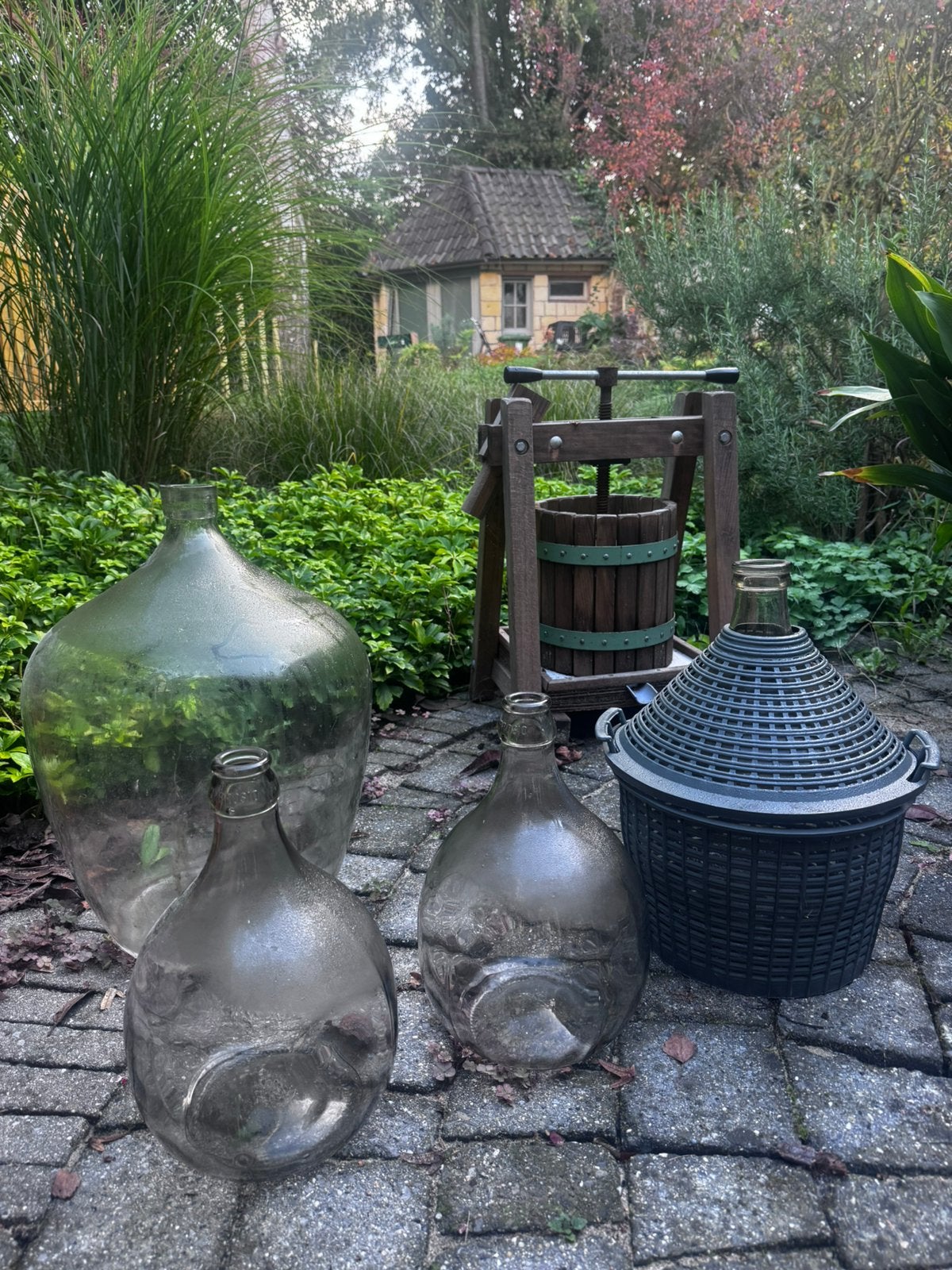 Set van 4 ballonflessen/damejeannes’, Ophalen
