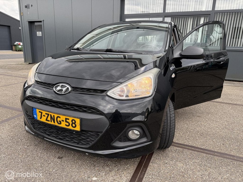 Hyundai i10 1.0i i-Drive*NAP*2e eig*newAPK*airco*, Voorwielaandrijving, Euro 5, Gebruikt, 31 €/maand
