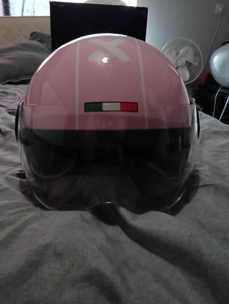Roze helm, Ophalen of Verzenden, Small