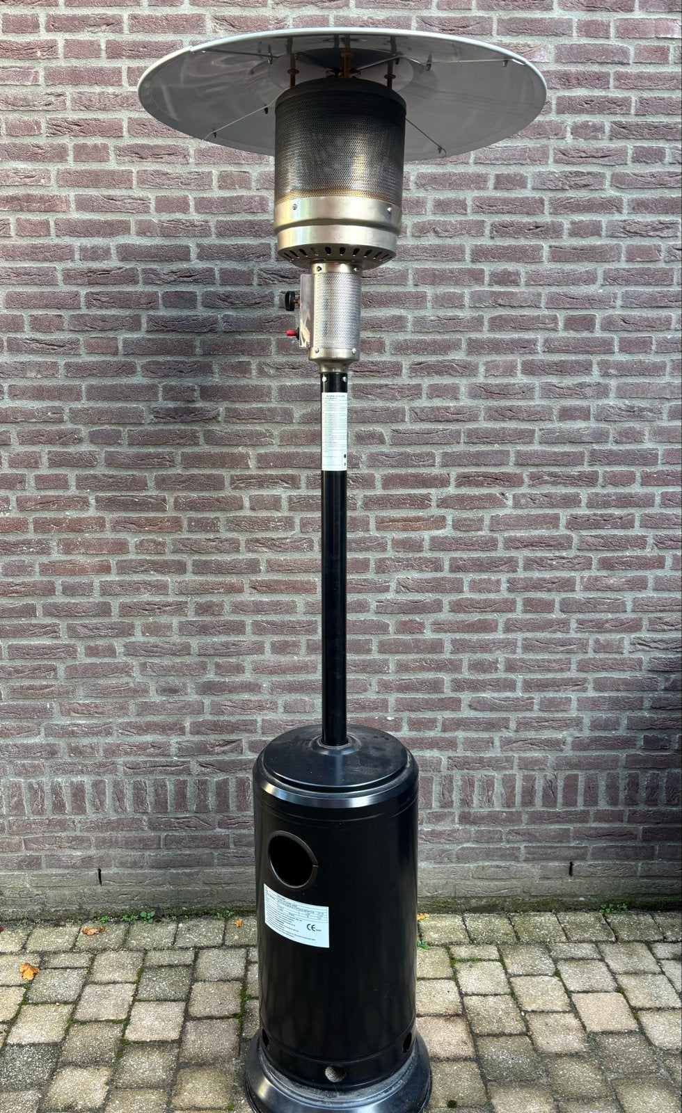 Gasgestookte terrasverwarmer – 12 kW, Ophalen, Gebruikt, Waterbestendig, Vloer