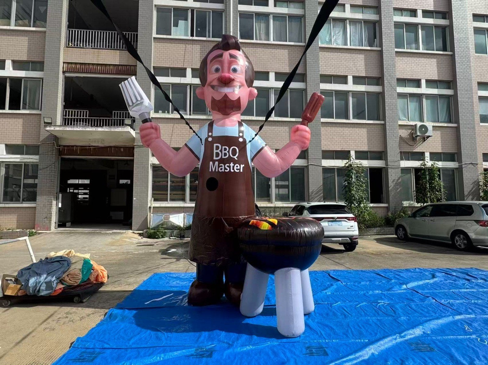 Opblaasbare BBQ Master - 4m hoog, 9114AG, Nieuw, Info@vtverhuur.nl, Ophalen of Verzenden