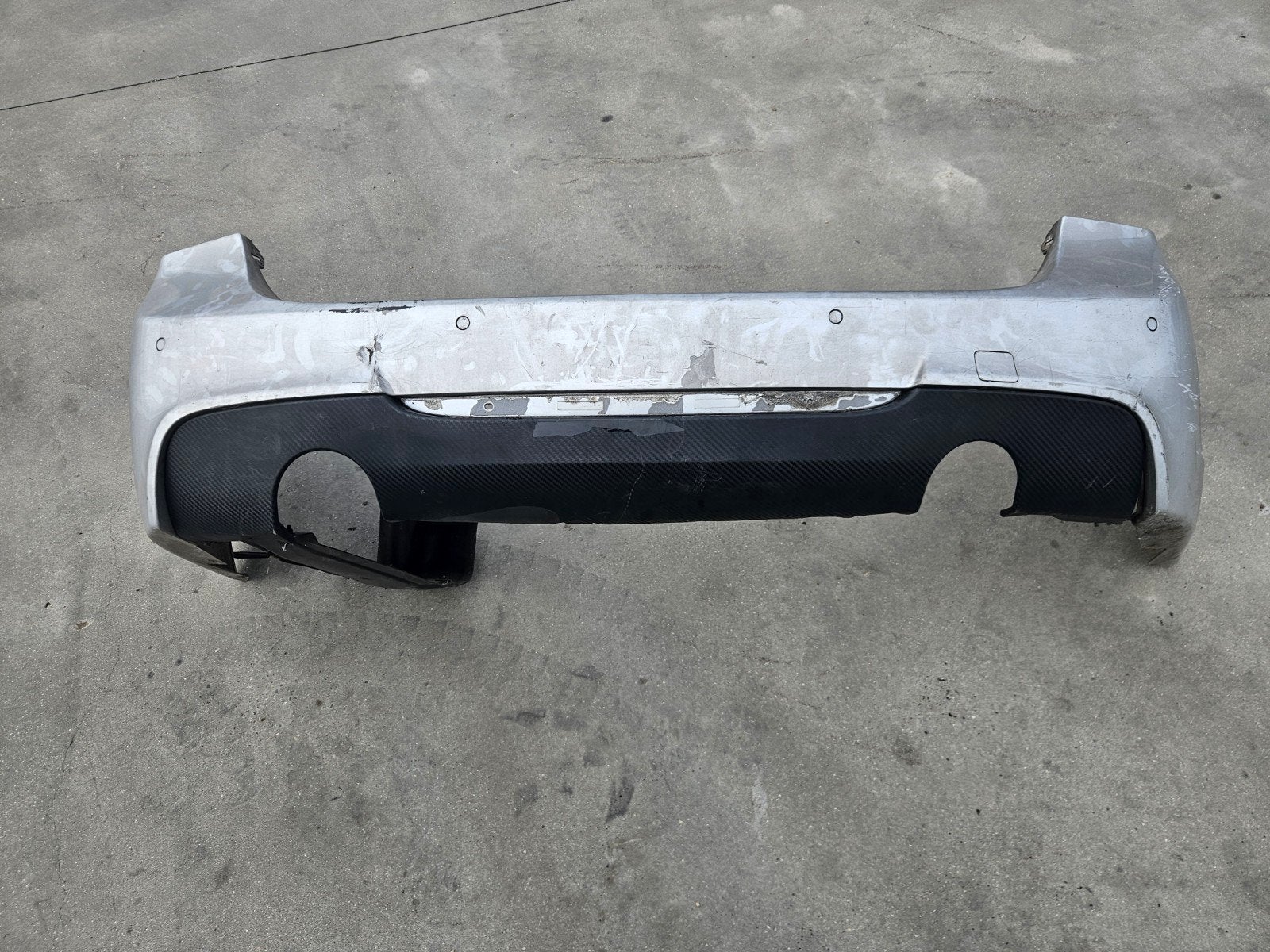 orginele m bumper met diffuser voor e91, Auto-onderdelen, Carrosserie en Plaatwerk, Gebruikt, Ophalen of Verzenden, Achter, Bumper