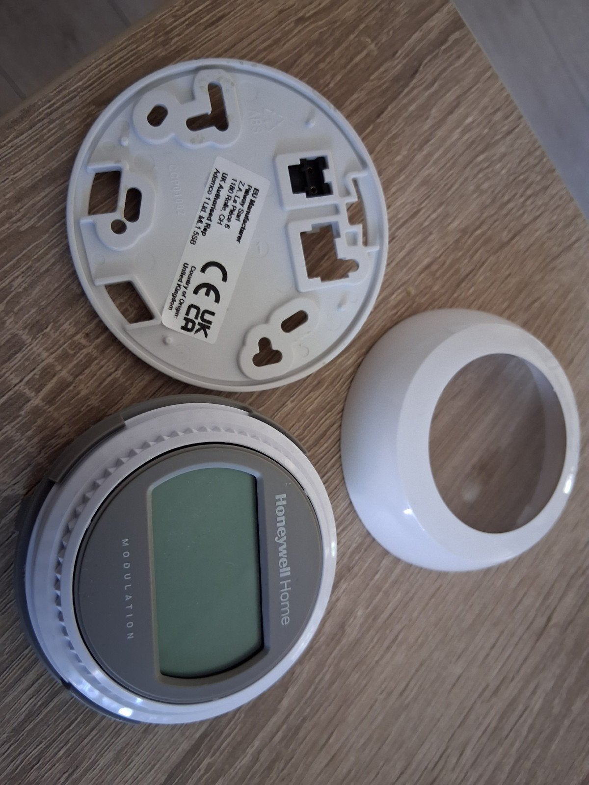 Nieuwe Honeywell Round Modulation Kamerthermostaat, Ophalen of Verzenden, Slimme thermostaat, Nieuw
