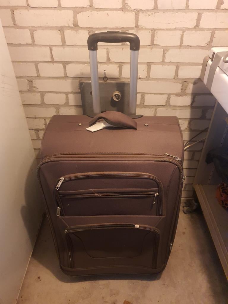 Reiskoffer koffer trolley met 4 draaiende wieltjes reistas, Ophalen of Verzenden, Gebruikt, Overige materialen, Wieltjes