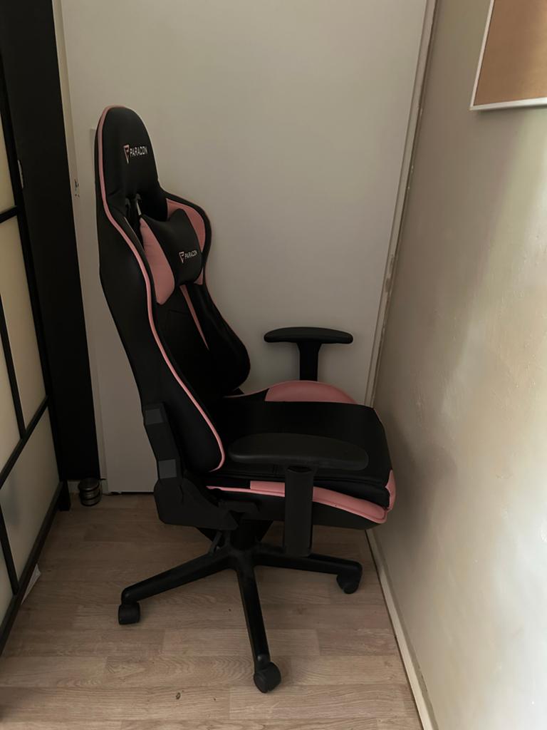 Roze/Zwarte Gaming Bureaustoel - Ergonomisch en Comfortabel, Spelcomputers en Games, Spelcomputers | Overige Accessoires, Zo goed als nieuw