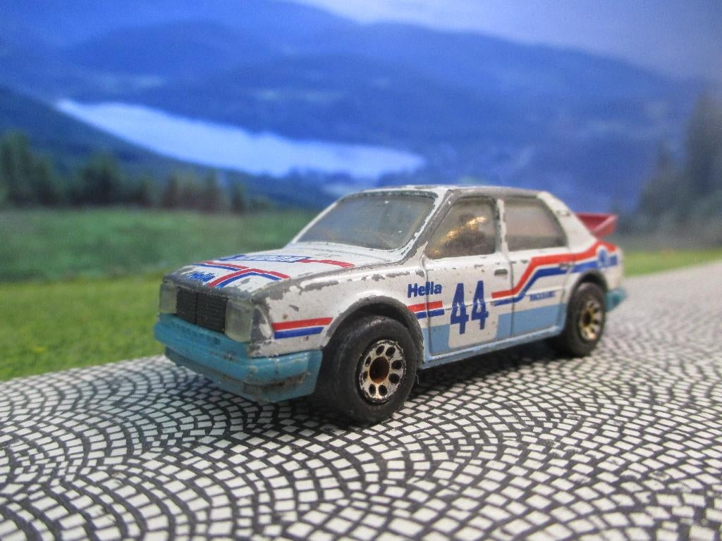 1:57 Skoda 130 LR - Matchbos 1987 uitgave, Ophalen of Verzenden, Gebruikt, Auto