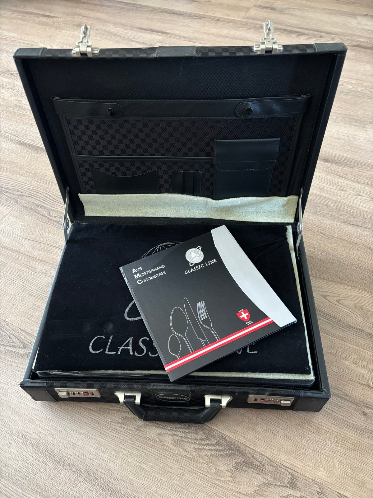 Complete Bestekset Classic Line in Koffer - 12 Delig, Ophalen of Verzenden, Nieuw, Rvs of Chroom