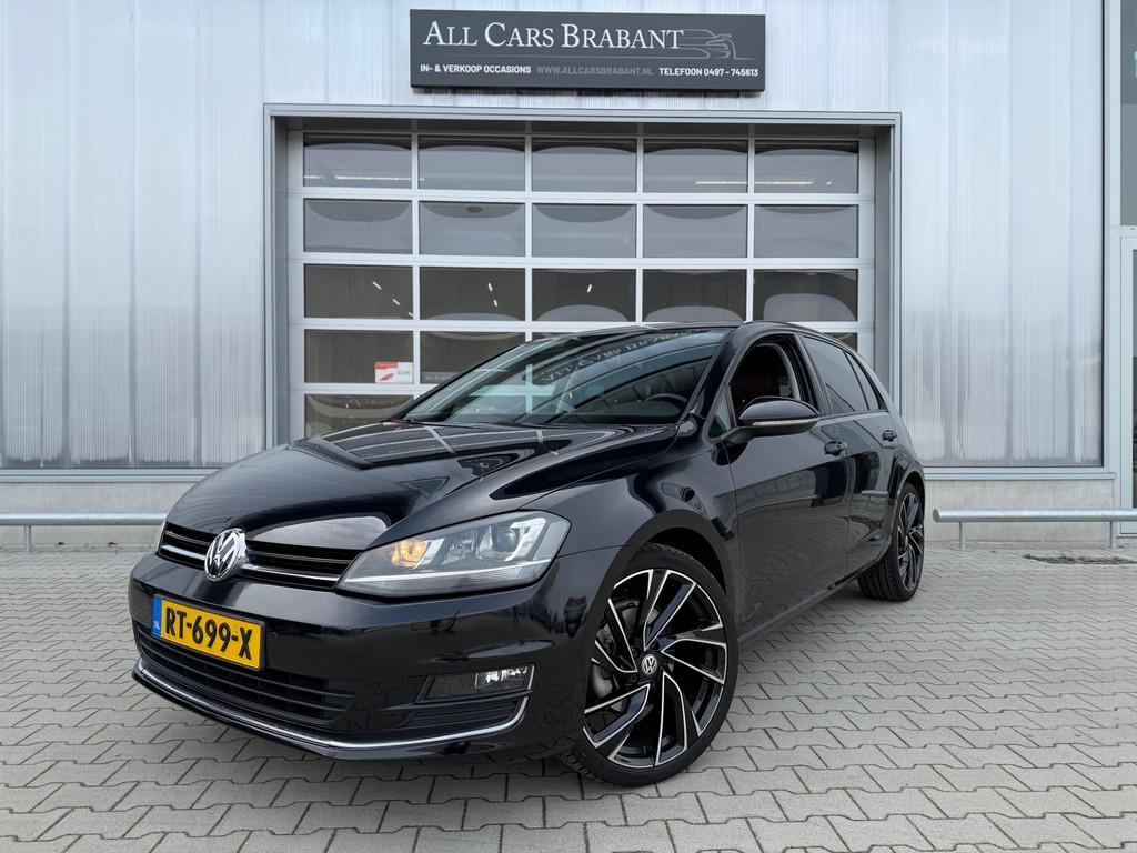 Volkswagen Golf 1.4 TSI Highline / leder / xenon /, Euro 5, Gebruikt, 4 cilinders, Leder