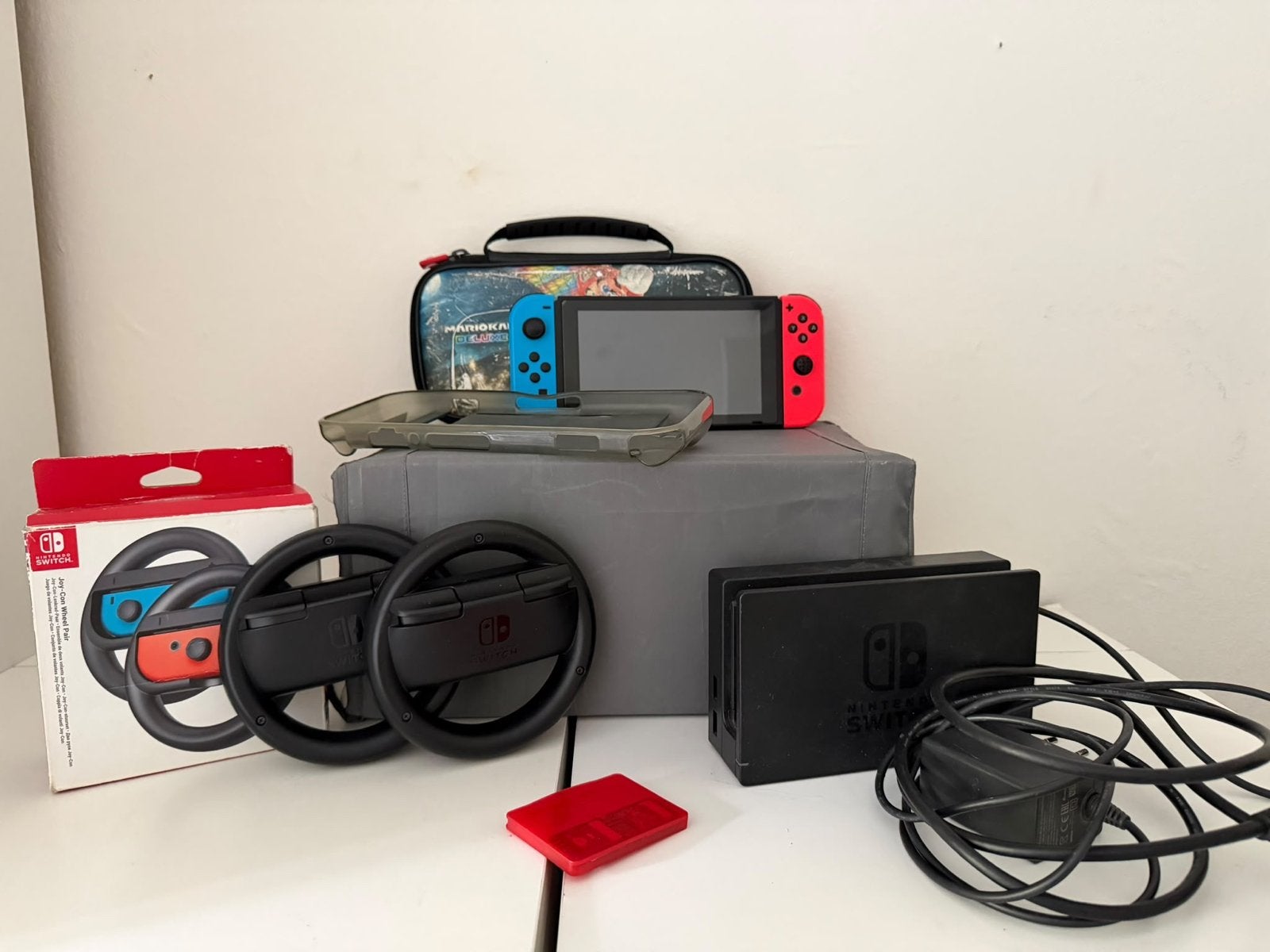 Nintendo Switch met accessoires en games (zonder oplader), Met 2 controllers, Ophalen of Verzenden, Switch Original, Gebruikt