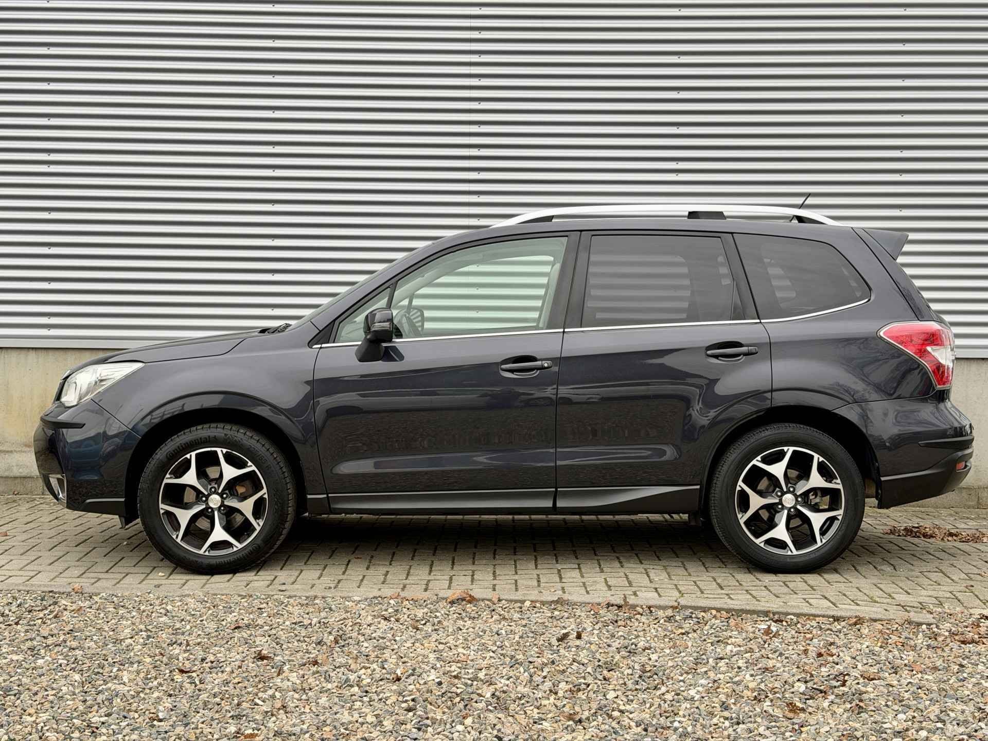 Subaru Forester 2.0 XT Sport Executive Automaat 241 PK [ pan, Auto's, Automaat, Gebruikt, 4 cilinders, 2000 kg