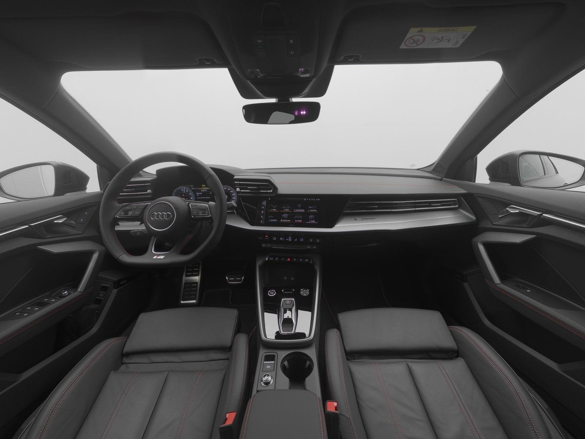 Foto 3 van Audi A3 Sportback 40 TFSI e 204 PK S edition | Lederen S-lin