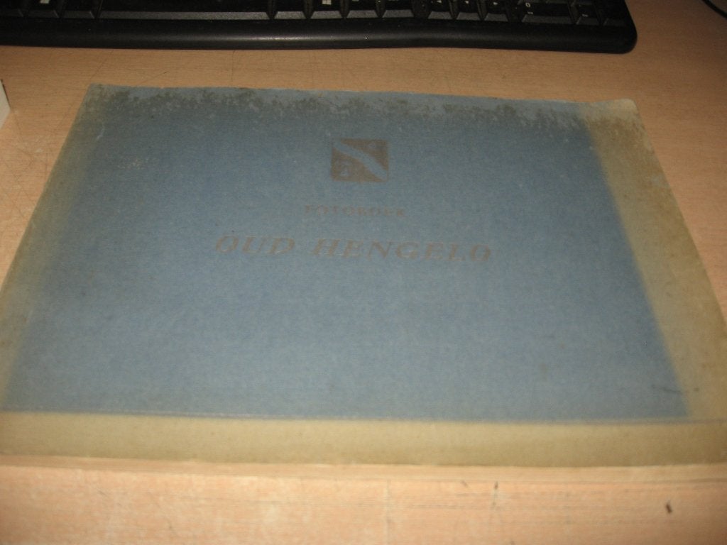 Fotoboek       Oud Hengelo, Ophalen of Verzenden, Gelezen