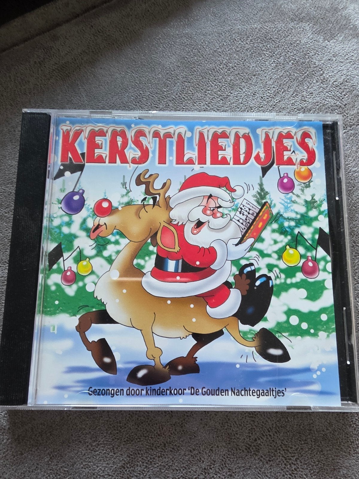 Kerstliedjes CD - Kinderkoor 'De Gouden Nachtegaaltjes', Gebruikt, Kerst, Ophalen of Verzenden, Inclusief doosje