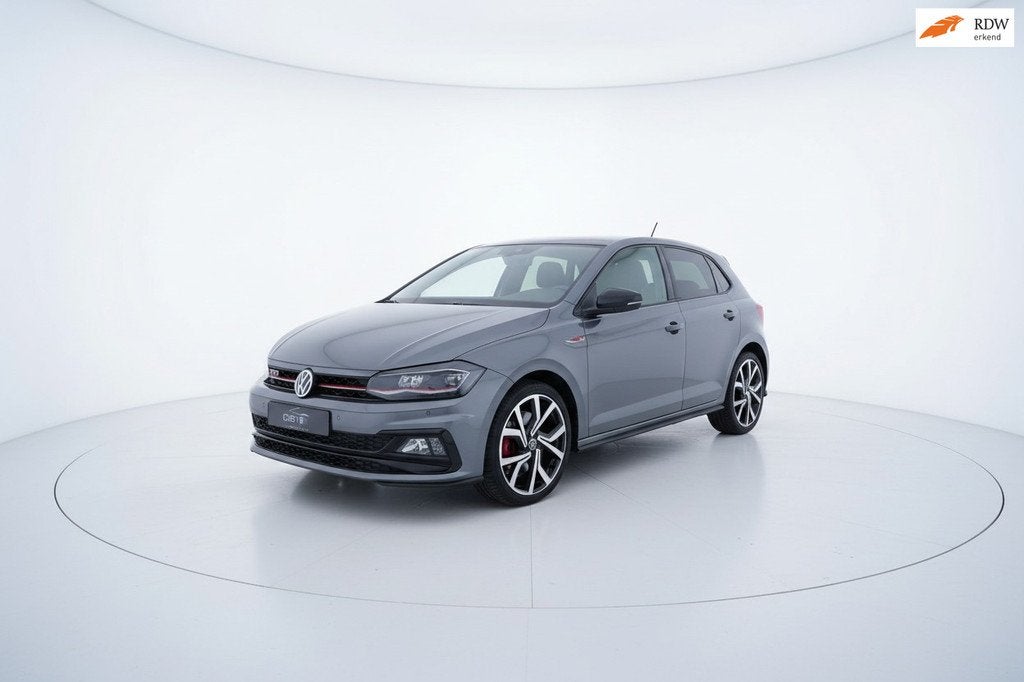 Volkswagen Polo 2.0 TSI GTI PANO VIRTUAL BEATS ACC 200PK, Auto's, Stof, Gebruikt, Zwart, 4 cilinders
