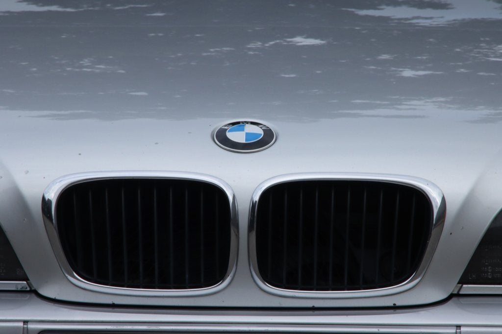 BMW E39 520i Touring 2002 Automaat!!! Nette auto!!!, Auto's, Achterwielaandrijving, Zwart, Traction-control, 170 pk