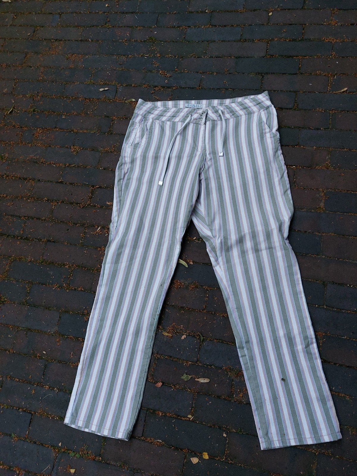 Nieuwe zomerbroek Red Button mt 42, Kleding | Dames, Broeken en Pantalons, Overige kleuren, Verzenden, Maat 42/44 (L), Nieuw