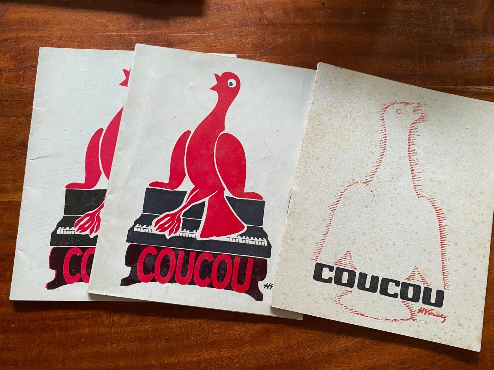 Le COUCOU. Cabaret / Theater Parijs. Oude programmaboekjes., Antiek en Kunst, Antiek | Boeken en Bijbels, Ophalen of Verzenden