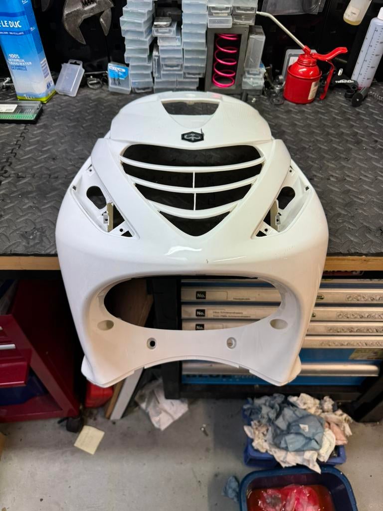 Piaggio zip sp voorkap, Ophalen of Verzenden, Zo goed als nieuw, Kap, Piaggio