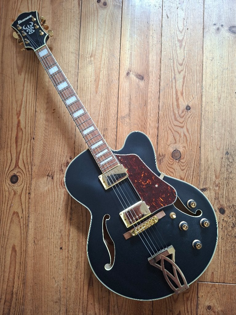 Ibanez AF 75 black incl. ibanez powerpad softcase, Ophalen, Zo goed als nieuw, Hollow body, Ibanez